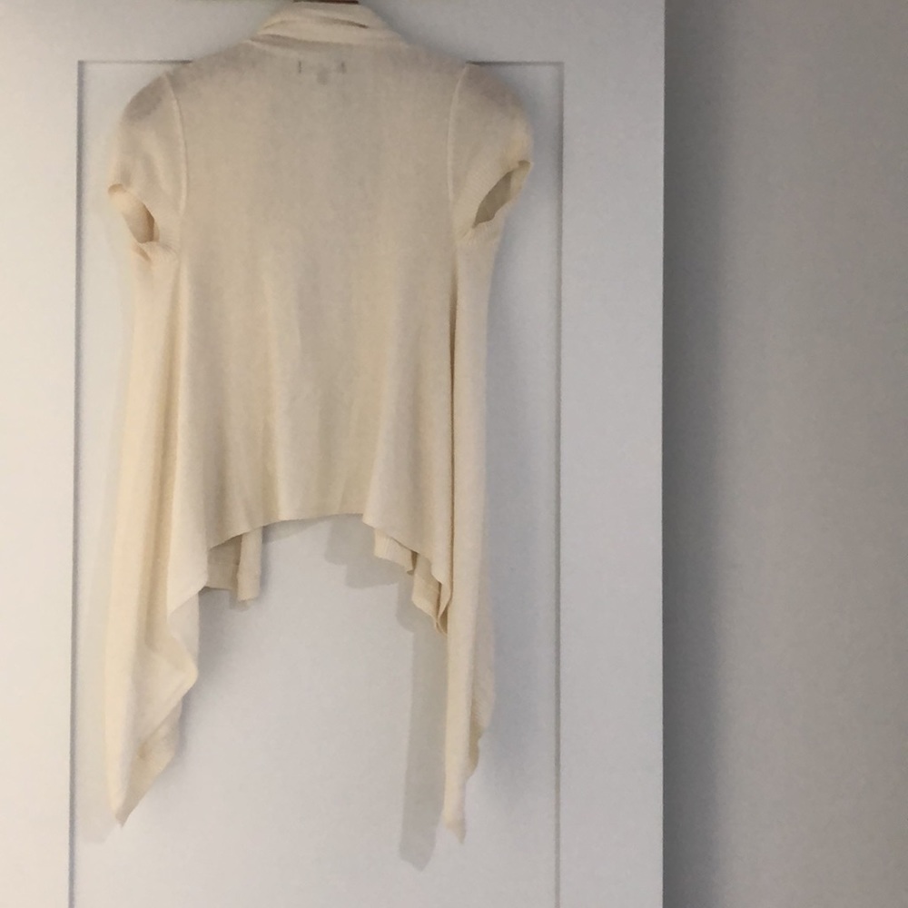 Express Cardigan - Picture 2 of 4